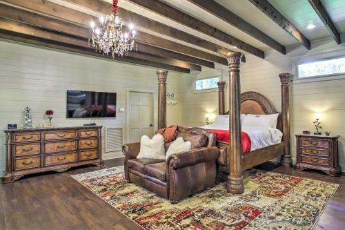 Well-appointed And Spacious Chappell Hill House