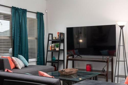 Comfortable Modern Home Near Tcu, Dickies, Fw
