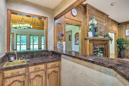 Pet-friendly Garland Home Golf Course View!