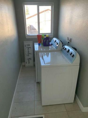 Apartamento Stylish Basement Studio In Central El Paso - Very Spacious