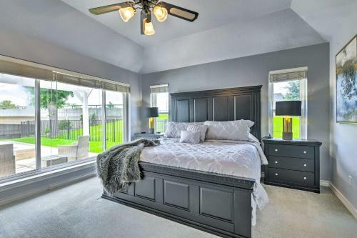 Waterfront Granbury Retreat With Dock And Slip!