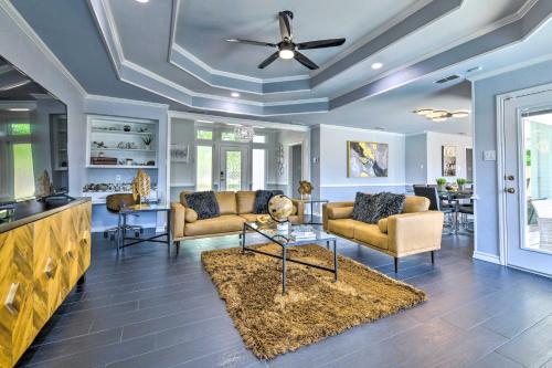 Waterfront Granbury Retreat With Dock And Slip!