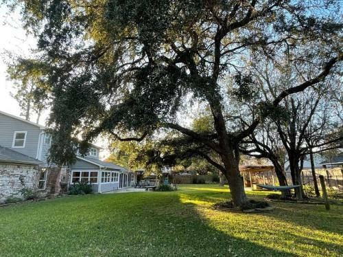 Apartamento 2 Cozy Seperated Guest Suites Close To Katy Mills