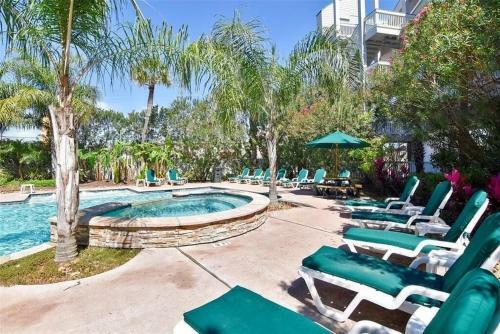 Apartamento Sun Splashed Condo! Steps To Beach And 2 Pools