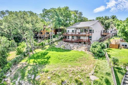 Lakefront 6br Home With Dock - Lake Travis Views