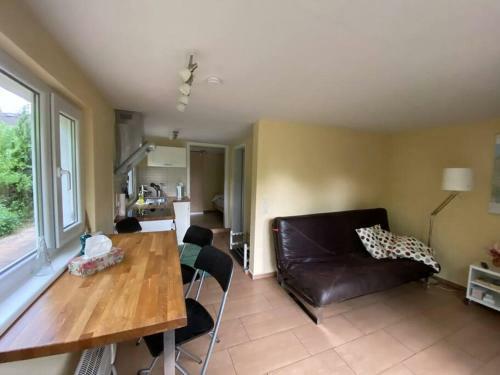 Gem�tlicher Bungalow Mit Seezugang