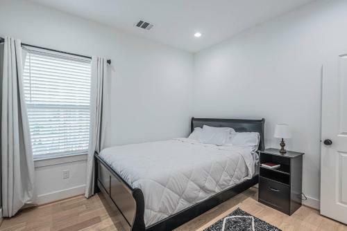 Luxury 3br, Ks Bed Mins Away 4rm Dtown, Med Ctr