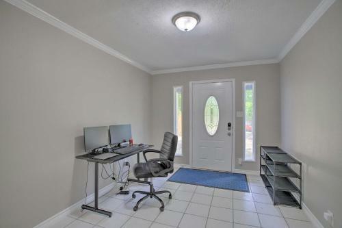 Pet-friendly Retreat About 2 Mi To Lake Conroe!