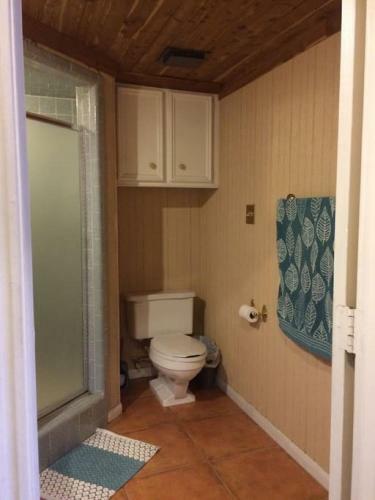 Cozy Guest-studio By The Golf Course Lake-front