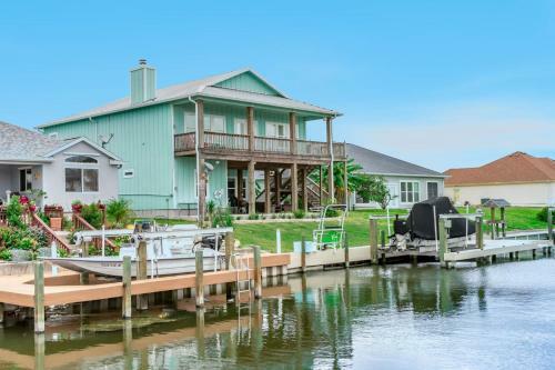 Pelican Roost