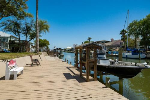 Catch & Play On Estes Bay