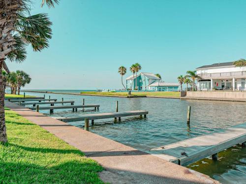 Apartamento Kontiki Bayfront Condo #405