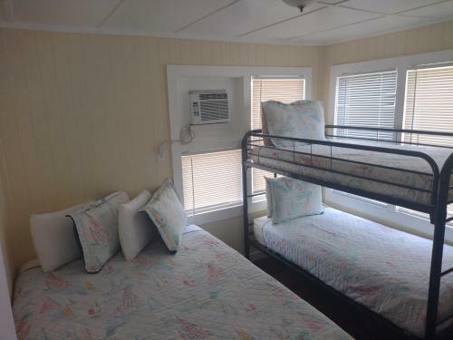 Double Barr Cottage Inn