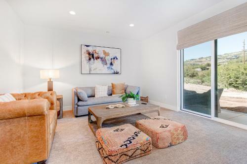 Belaview Way