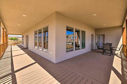 Stunning Adobe Home Overlooking Silver Reef