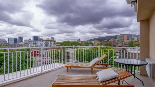 Apartamento Downtown, King Bed, Fast Wifi!