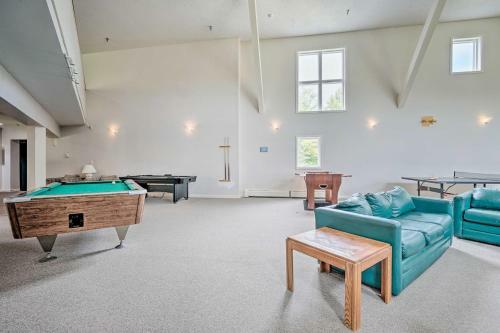 Apartamento Ski-in And Ski-out Magic Mountain Condo With Deck!