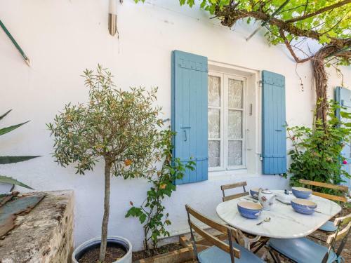 Holiday Home Traversi�re