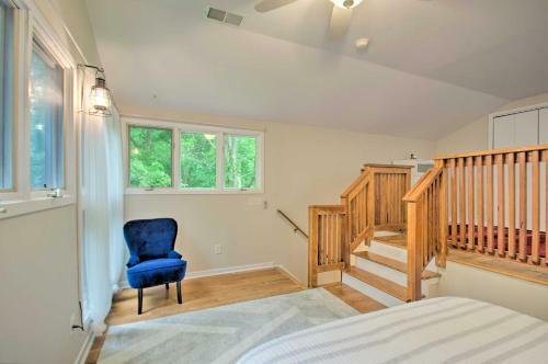 Nellysford Getaway With Canoes And Lake Access