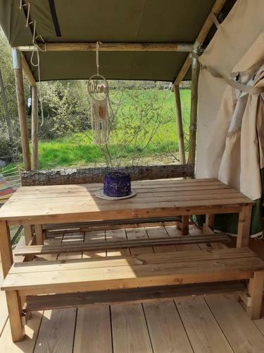 Luxe Safarilodgetent Met Boxspring Bedden