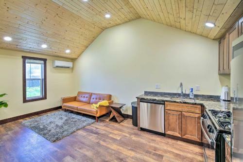 Apartamento Chic Buckley Apt, Half Mi To Hiking Trailhead!