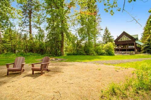 Teanaway River Lodge