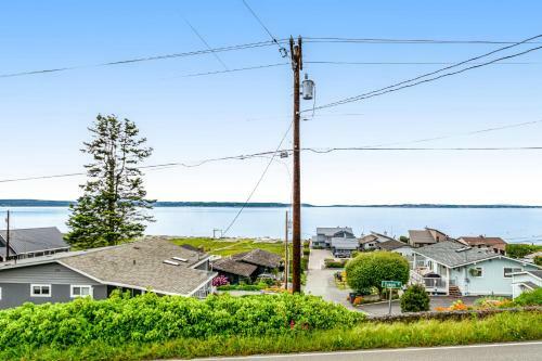 Sunset Cabin Camano