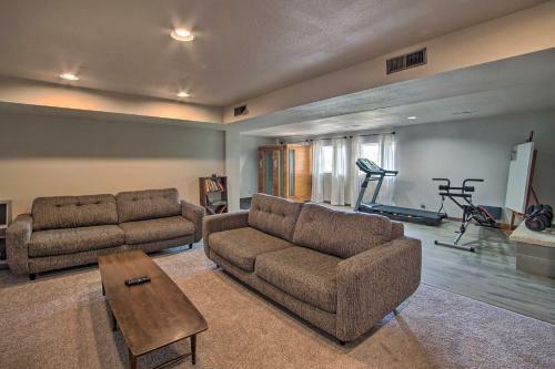 Expansive Pasco Escape With Sauna Pets Welcome