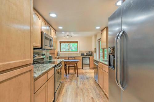 Charming Redmond Home 14 Mi To Dtwn Seattle!