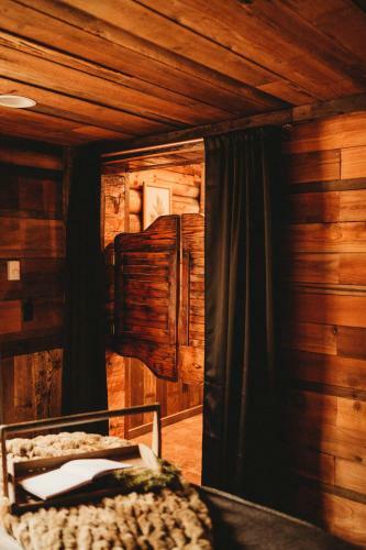 Black Diamond Micro Lodge ? Olympic National Park
