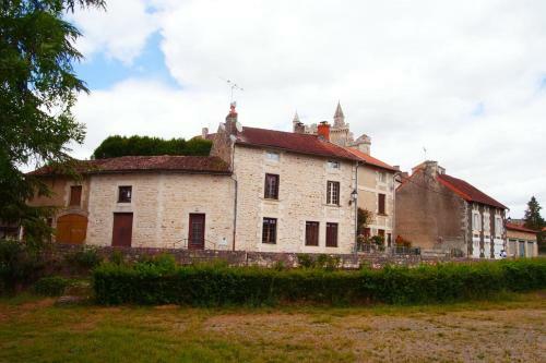 Les N�nufars de La Chalette - Superbe Maison de Campagne