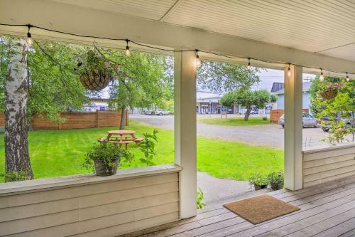 Pet-friendly Vashon Unit, Ferry To Seattle!