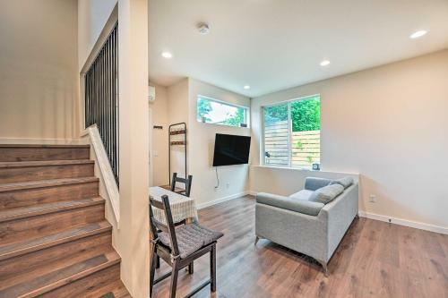 Seattle Townhome Rooftop Deck Less Than 7 Mi To Dtwn