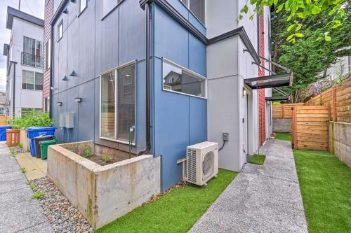 Seattle Townhome Rooftop Deck Less Than 7 Mi To Dtwn