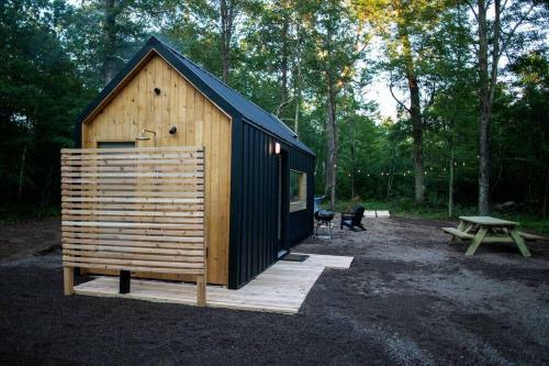 Villa Modern Tiny Home In The Woods