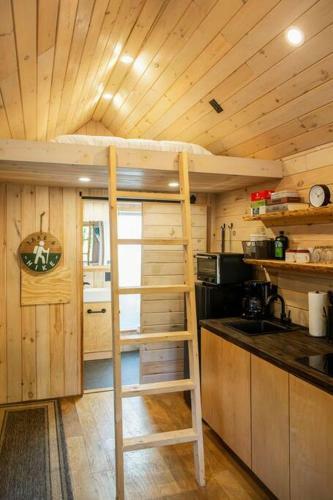Villa Modern Tiny Home In The Woods
