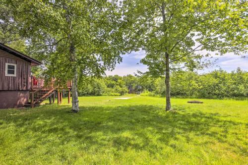 Lakefront Tomahawk Cabin With Boat Dock And Deck