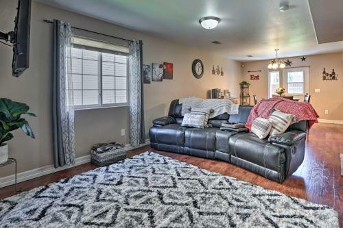 Inviting Cheyenne Townhome About 4 Mi To Downtown