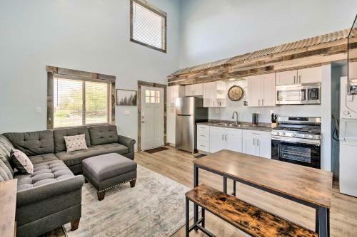 Cozy Lyman Townhome With Grill On Cattle Ranch!