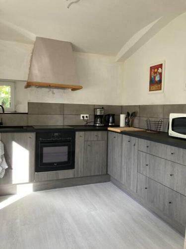 G�te Au Bord de La Rivi�re 3 Chambres