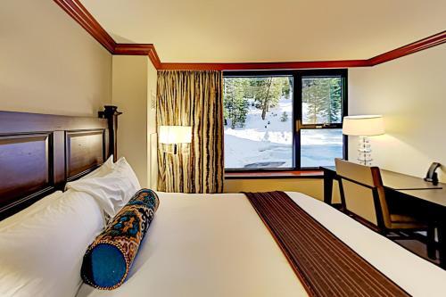 Resort At Squaw Creek II