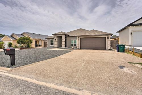 Sleek Corpus Christi Getaway With Private Pool!