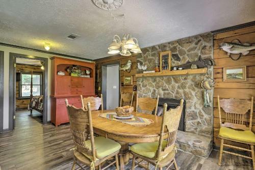 Buckhead Cabin With Fireplaces And Private Pool!