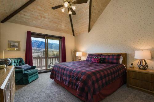 Cascade Village 50