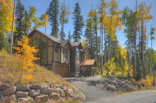 20 Vermillion Drive