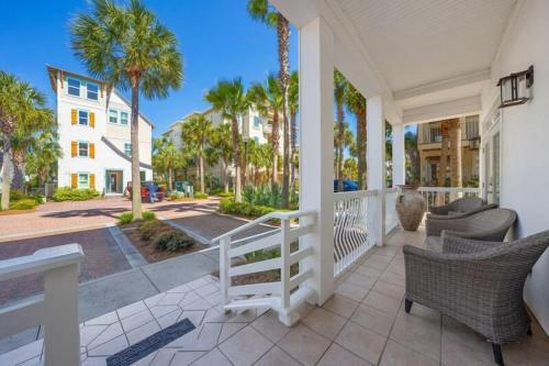 Seacrest Getaway