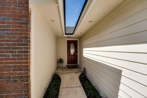 Bermuda Drive Abode