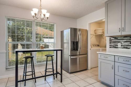 Bermuda Drive Abode