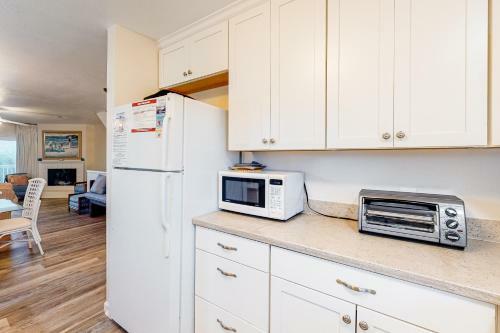 Captain's Quarters