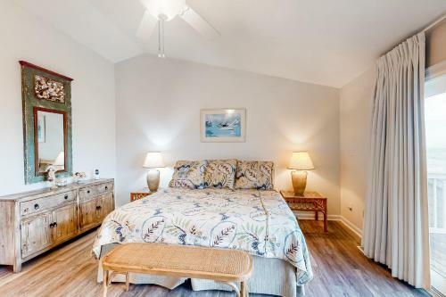 Captain's Quarters